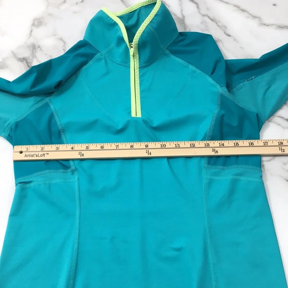 Lululemon Trail Bound 1/2 Zip Blue Tropics Top - Picture 6 of 16